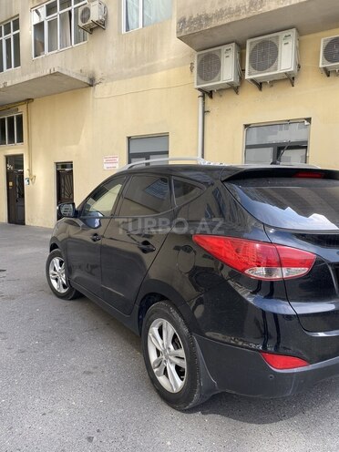 Hyundai ix35-6
