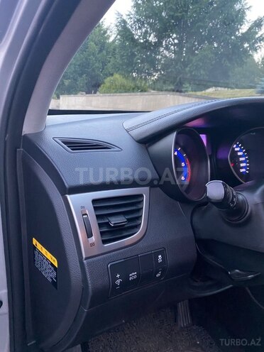 Hyundai i30-6