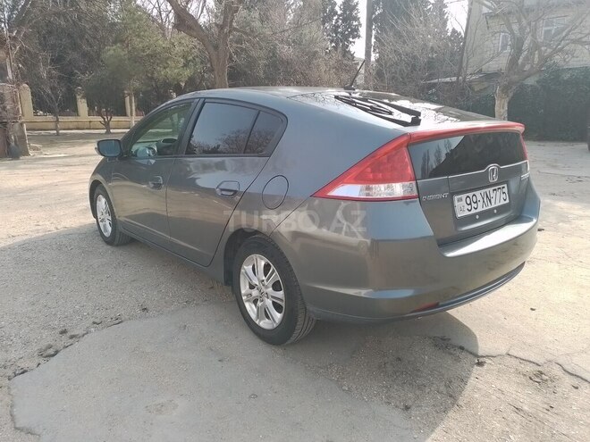 Honda Insight-5