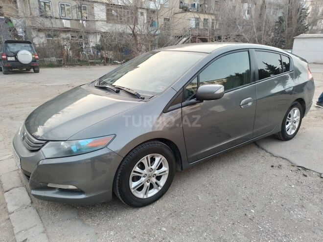 Honda Insight-8