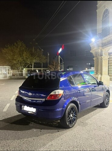 Opel Astra-2