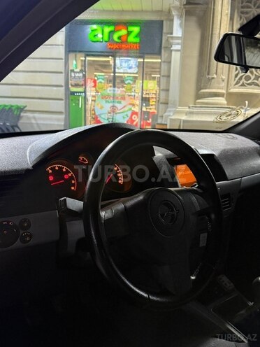 Opel Astra-4