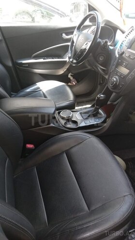 Hyundai Santa Fe-7