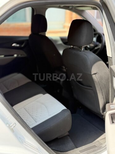 Chevrolet Equinox-14