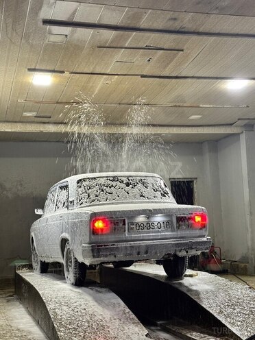 LADA (VAZ) 2107-8