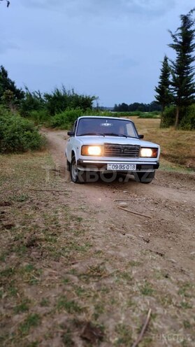 LADA (VAZ) 2107-10