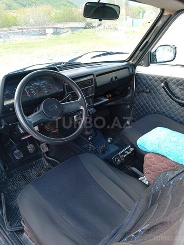 LADA (VAZ) Niva-6