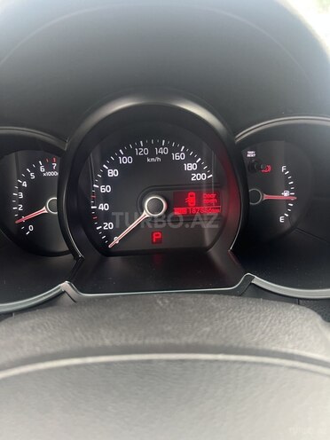 Kia Picanto-7