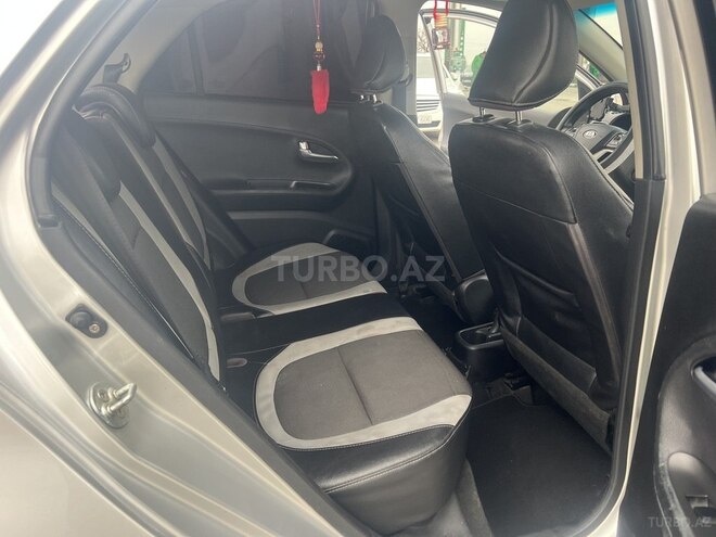 Kia Picanto-10