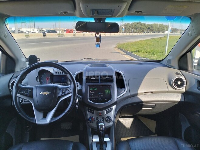 Chevrolet Aveo-3