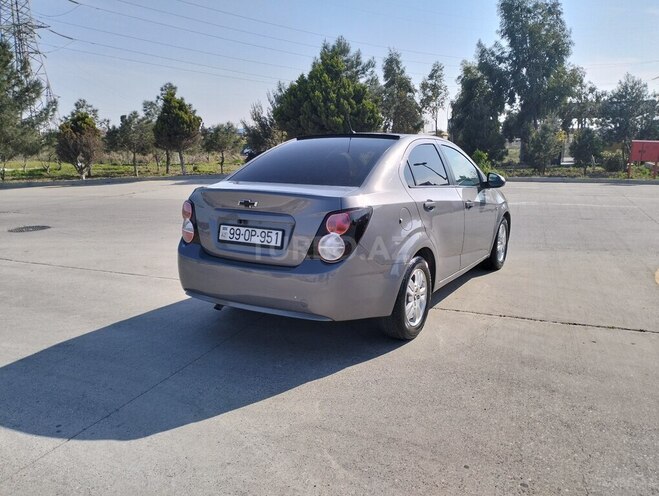Chevrolet Aveo-2