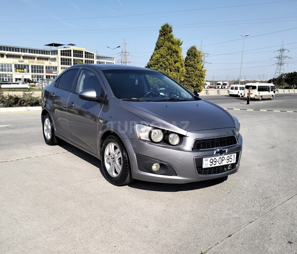 Chevrolet Aveo-7