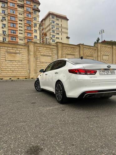 Kia Optima-5