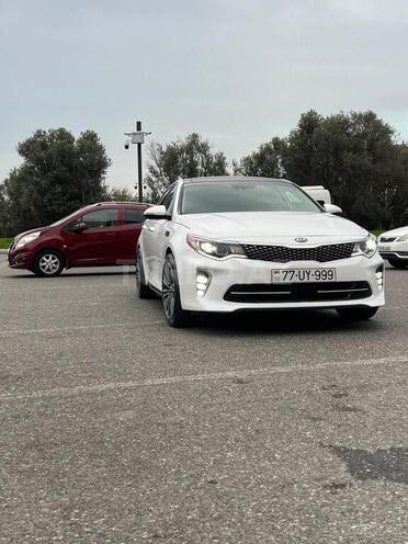 Kia Optima-3