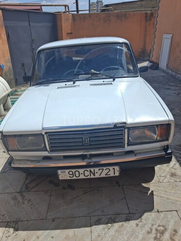 LADA (VAZ) 2107-1