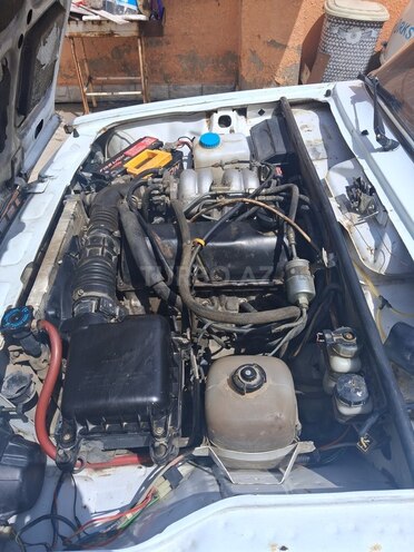 LADA (VAZ) 2107-2