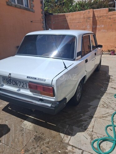 LADA (VAZ) 2107-4