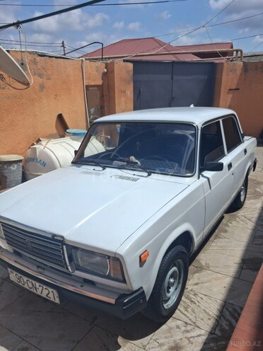 LADA (VAZ) 2107-5