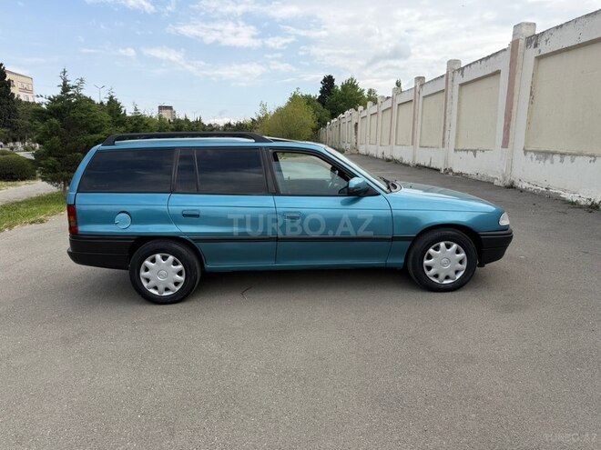 Opel Astra-2