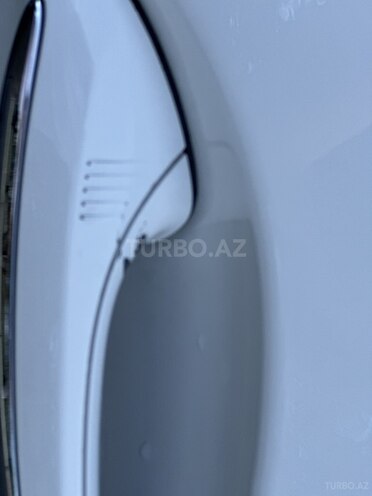 BMW 528-9