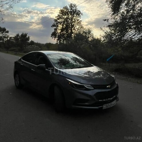 Chevrolet Cruze-2