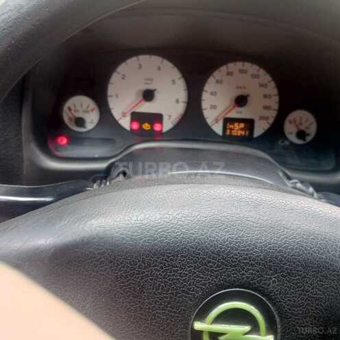 Opel Astra-8