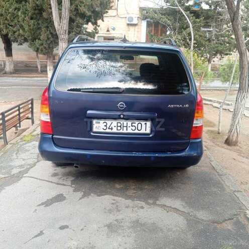 Opel Astra-2