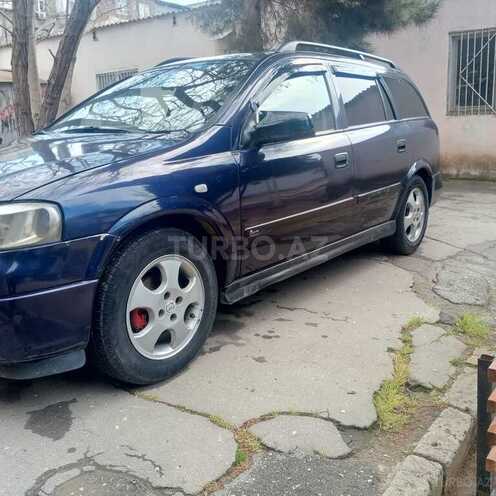 Opel Astra-3