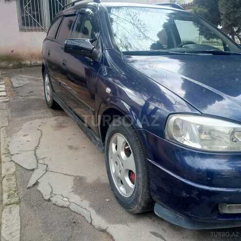 Opel Astra-11