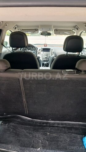 Opel Astra-12