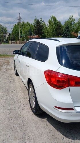 Opel Astra-7