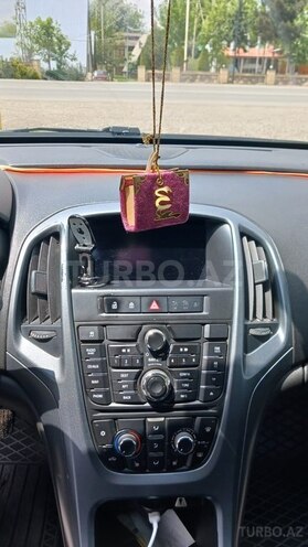 Opel Astra-10