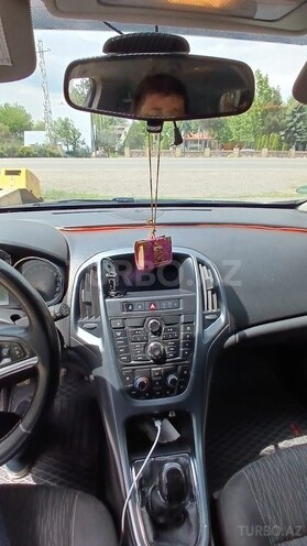 Opel Astra-3