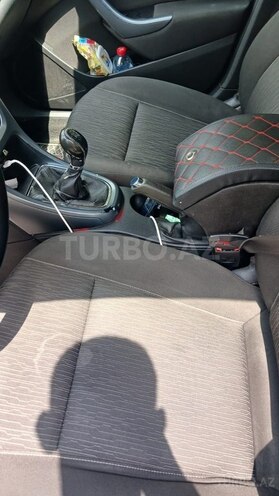 Opel Astra-13