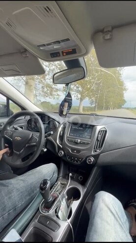 Chevrolet Cruze-3