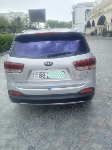 Kia Sorento-7