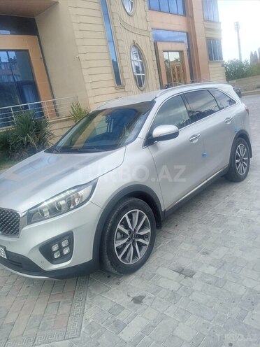 Kia Sorento-9