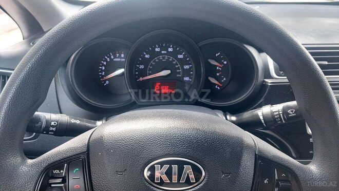 Kia Rio-14