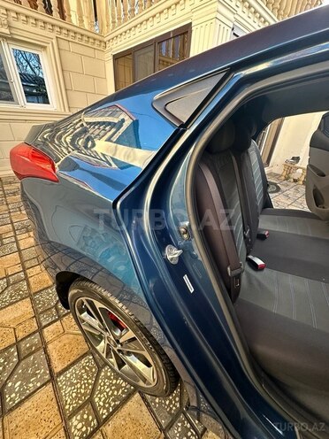 Hyundai Elantra-10