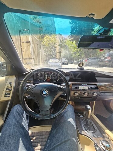 BMW 525-8