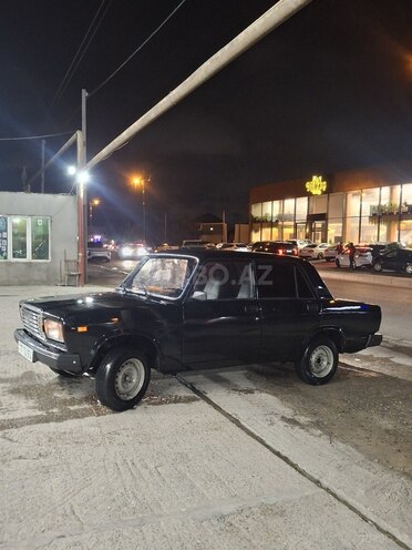 LADA (VAZ) 2107-2