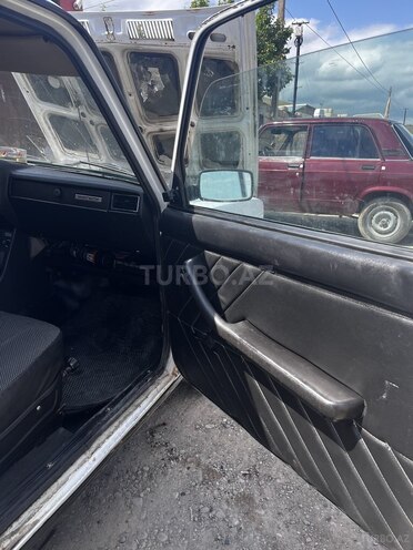 LADA (VAZ) 2107-8