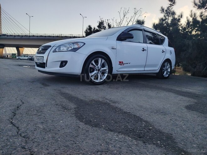 Kia Ceed SW-8