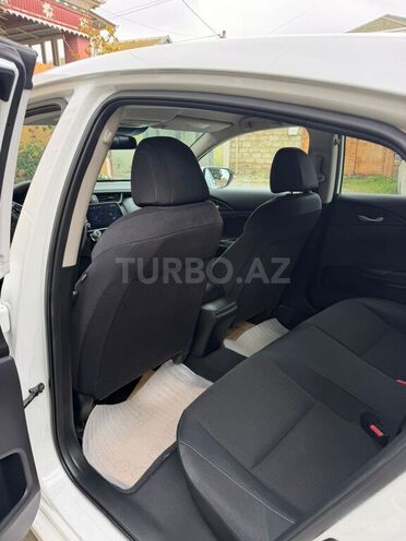 Honda Insight-2