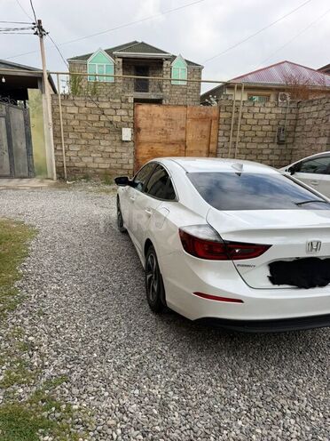 Honda Insight-8