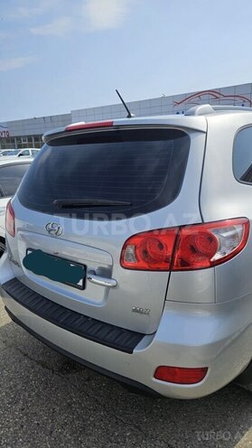 Hyundai Santa Fe-5