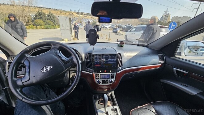 Hyundai Santa Fe-11