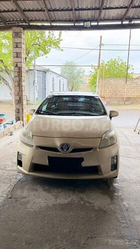 Toyota Prius-17