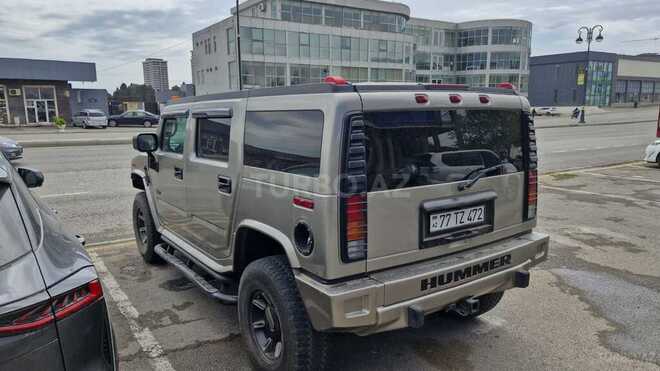 Hummer H2-2