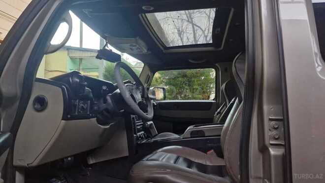 Hummer H2-12